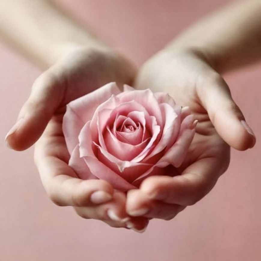 Guérir l’intimité blessée grâce à la rééducation périnéale avec l’haptonomie : un accompagnement global du périnée